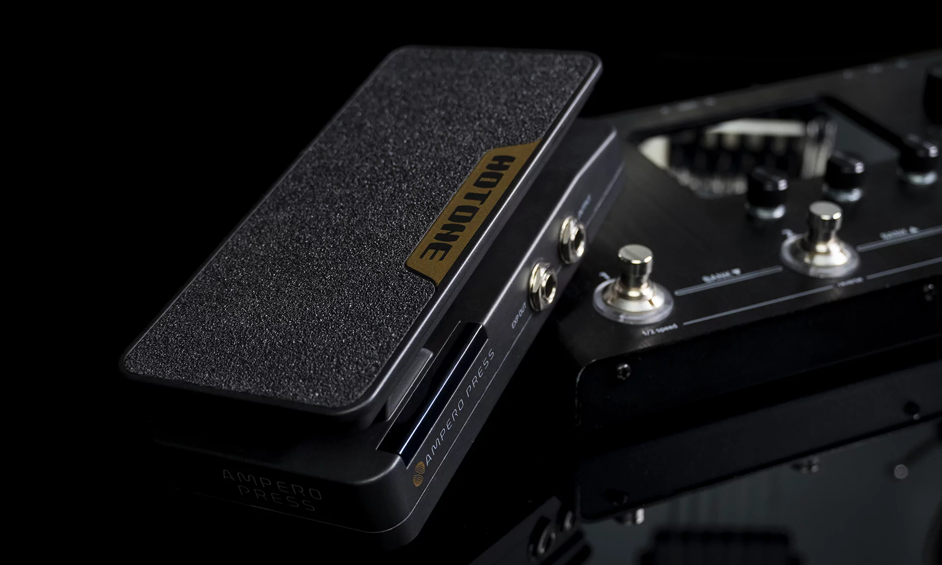 Многофункциональная педаль Hotone Ampero Press 8