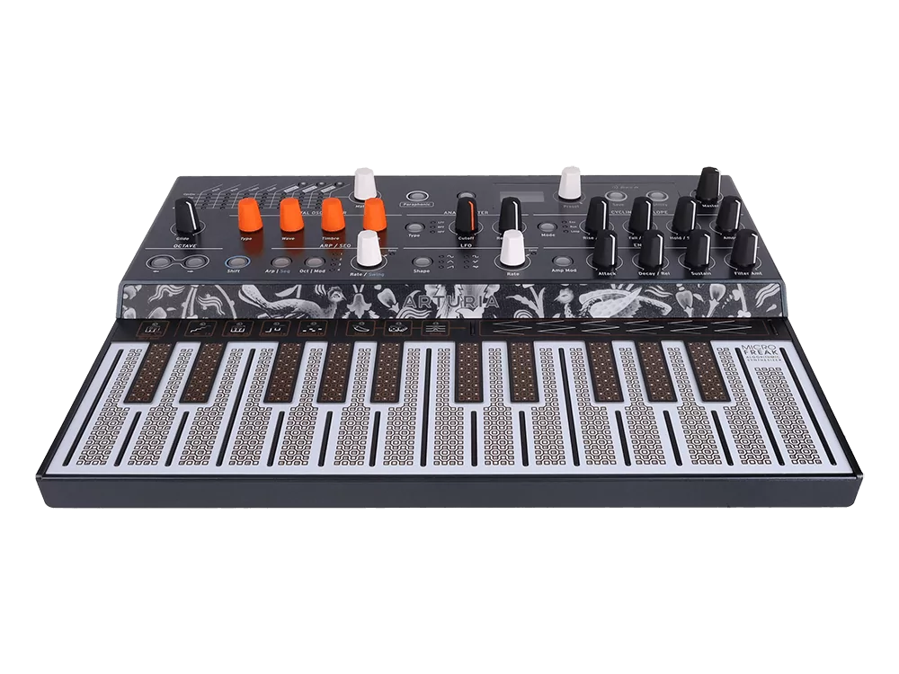Синтезатор Arturia MicroFreak 3