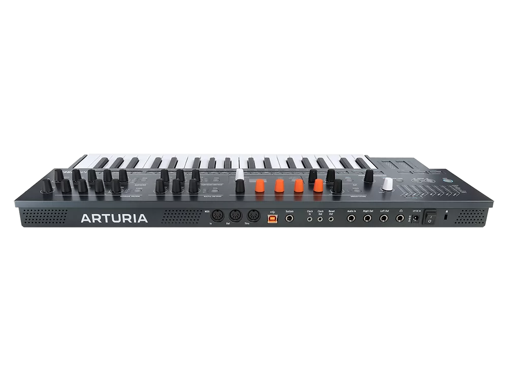 Синтезатор Arturia MiniFreak 5