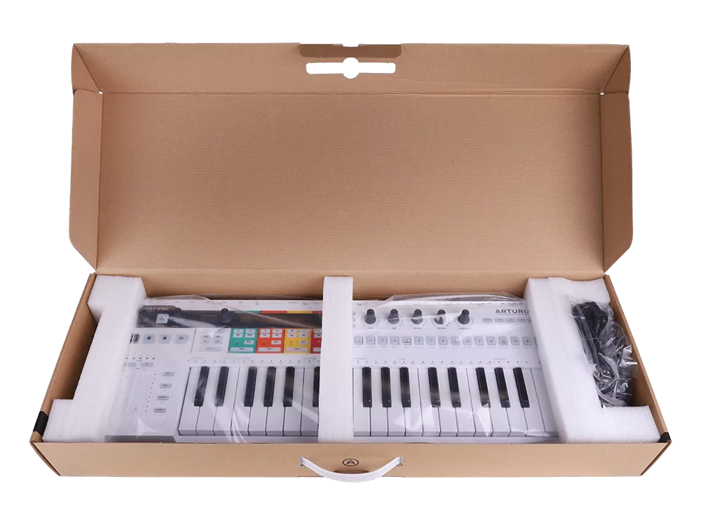 MIDI клавиатура Arturia KeyStep Pro 13