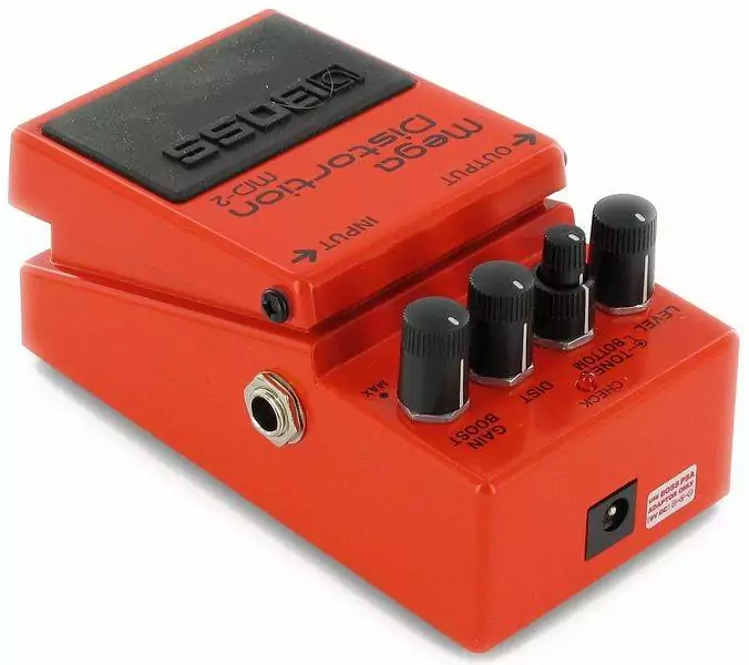 Гитарная педаль Mega Distortion BOSS MD-2 2