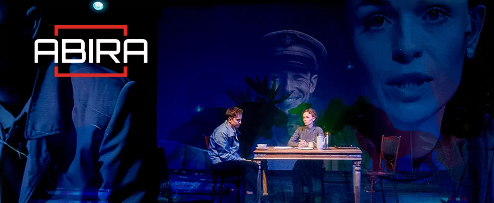 Кейс: как проекторы Abira создали хрупкий мир спектакля «Лицо сестры в сиянии стекла»