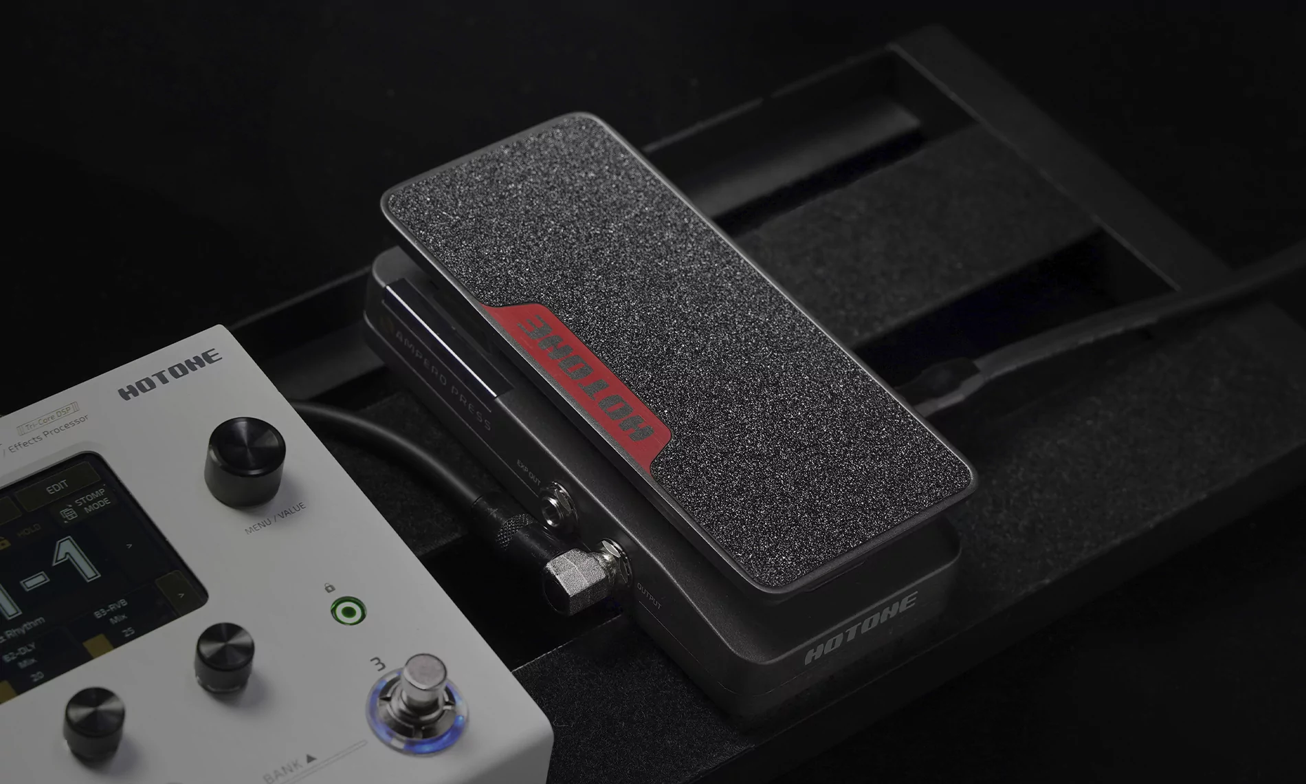 Многофункциональная педаль Hotone Ampero Press 8