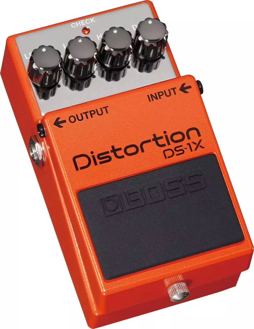 Педаль дисторшна BOSS DS-1X 3