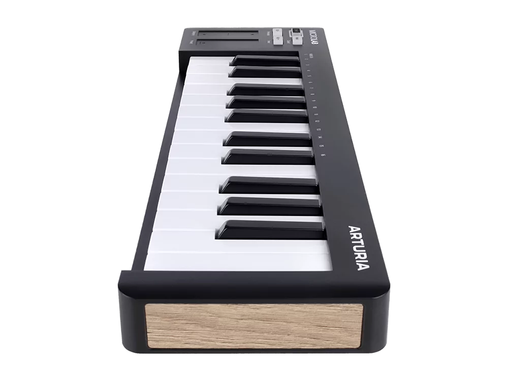 MIDI клавиатура Arturia MicroLab 3 Black 10