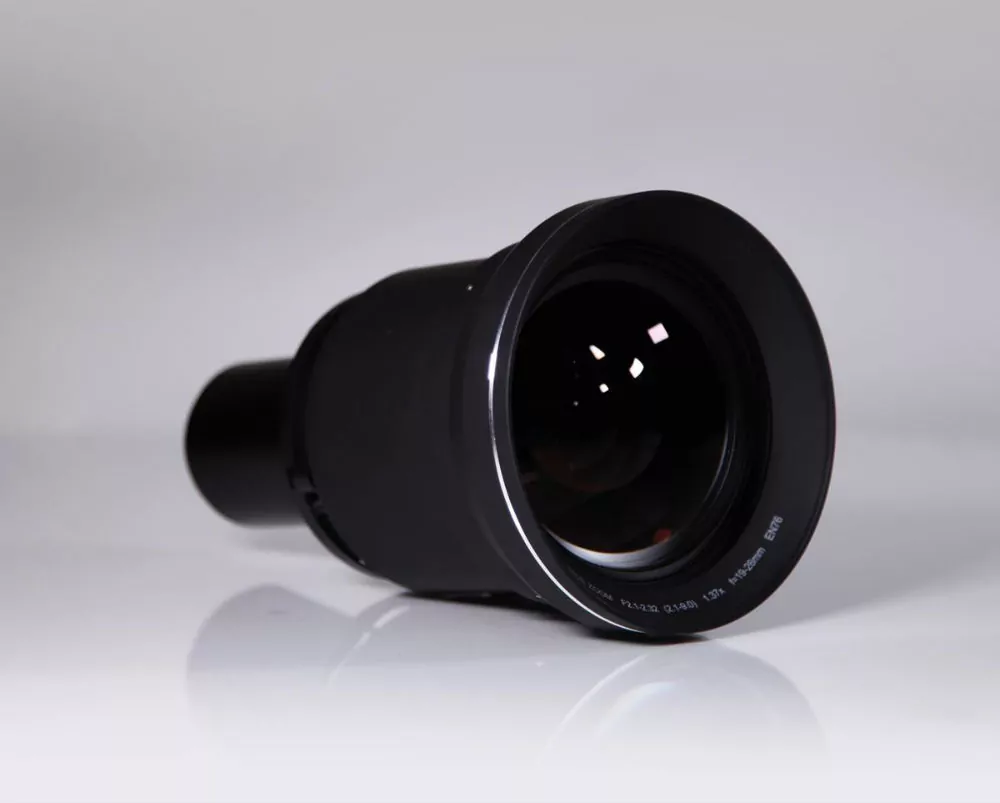 [EN76] Широкоугольный объектив Barco EN76