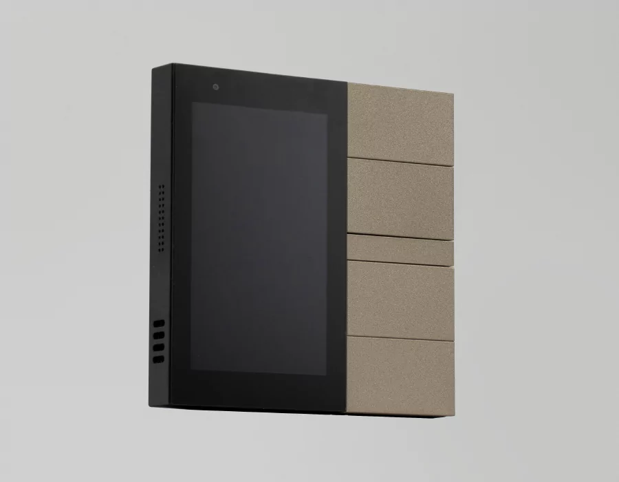 Панель настенная iRidi P3-BN-03 2