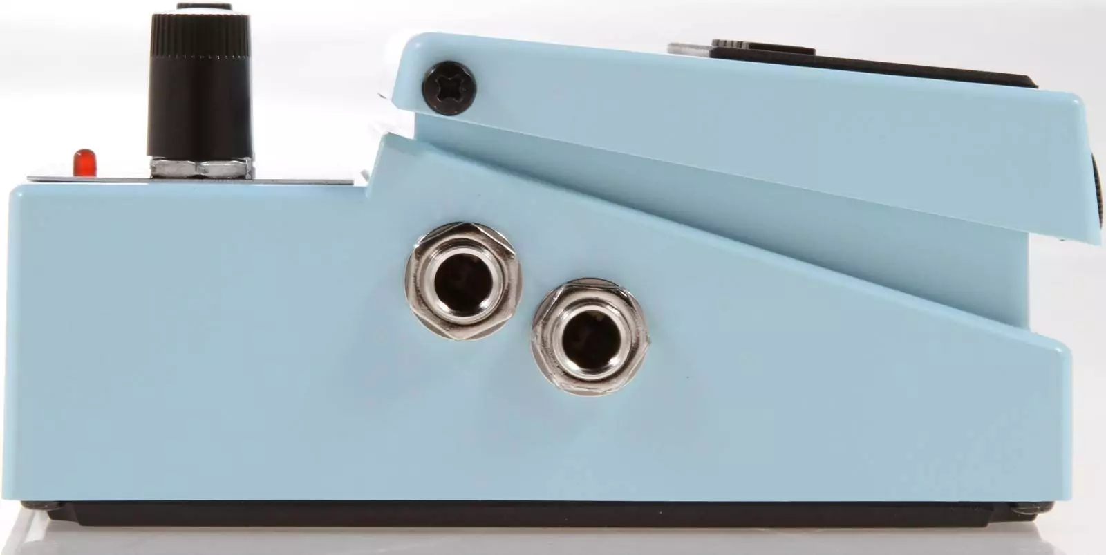 Стереофоническая педаль хоруса BOSS CE-5