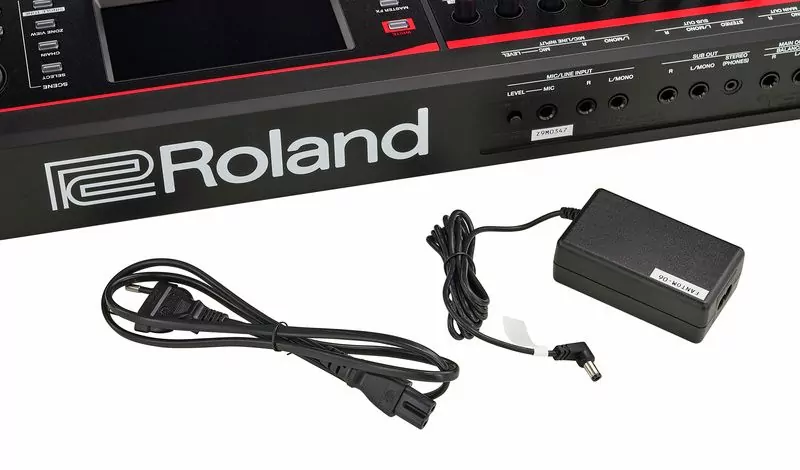 Синтезатор/рабочая станция ROLAND FANTOM-06 10