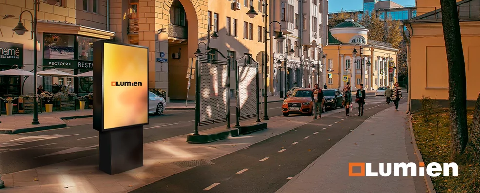 Уличные дисплеи LUMIEN Outdoor 06 – там, где кипит жизнь