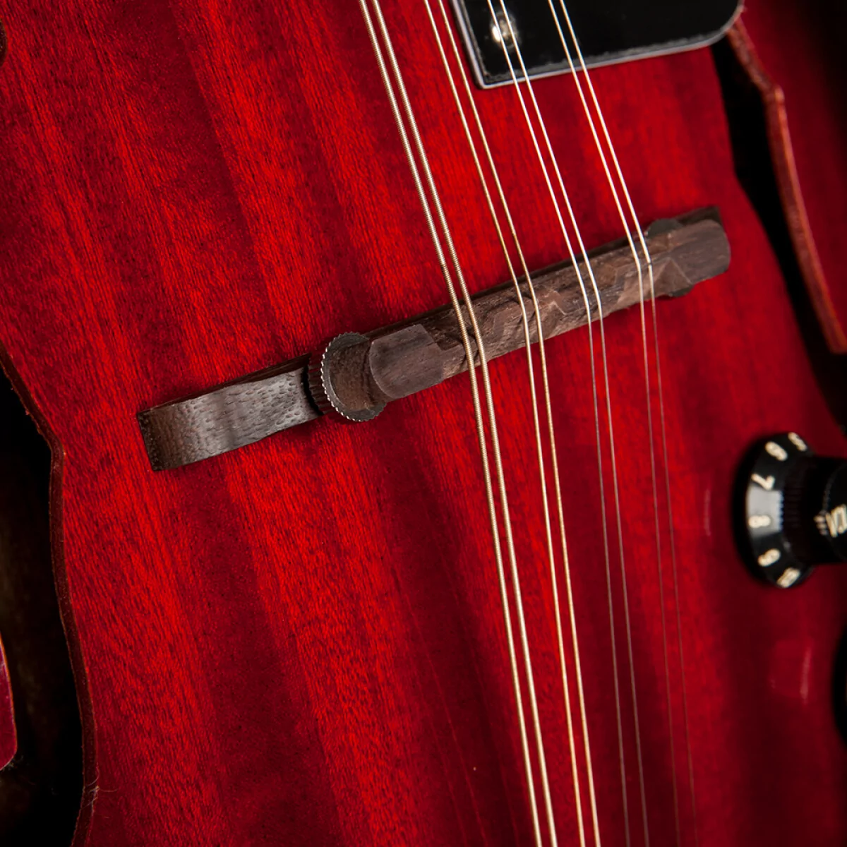 Электроакустическая мандолина STAGG M50 E 2