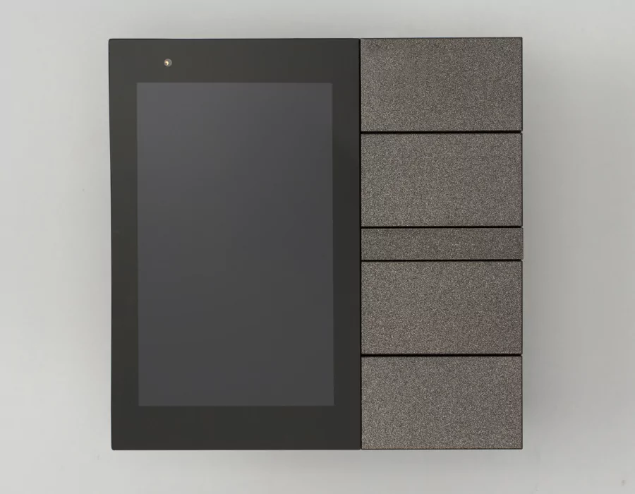 Панель настенная iRidi P3-BN-06 3