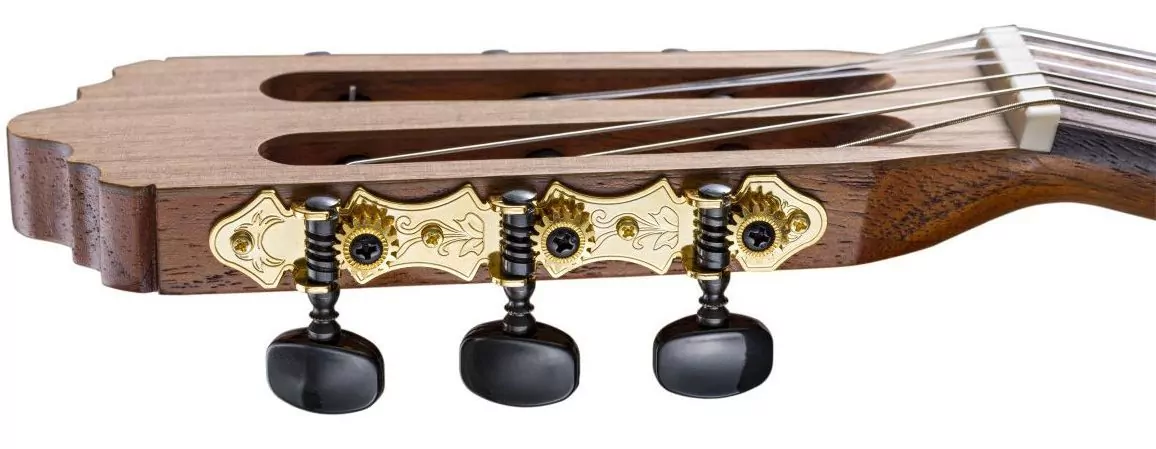 Классическая гитара LA MANCHA Rubi CM Armrest Edition 8