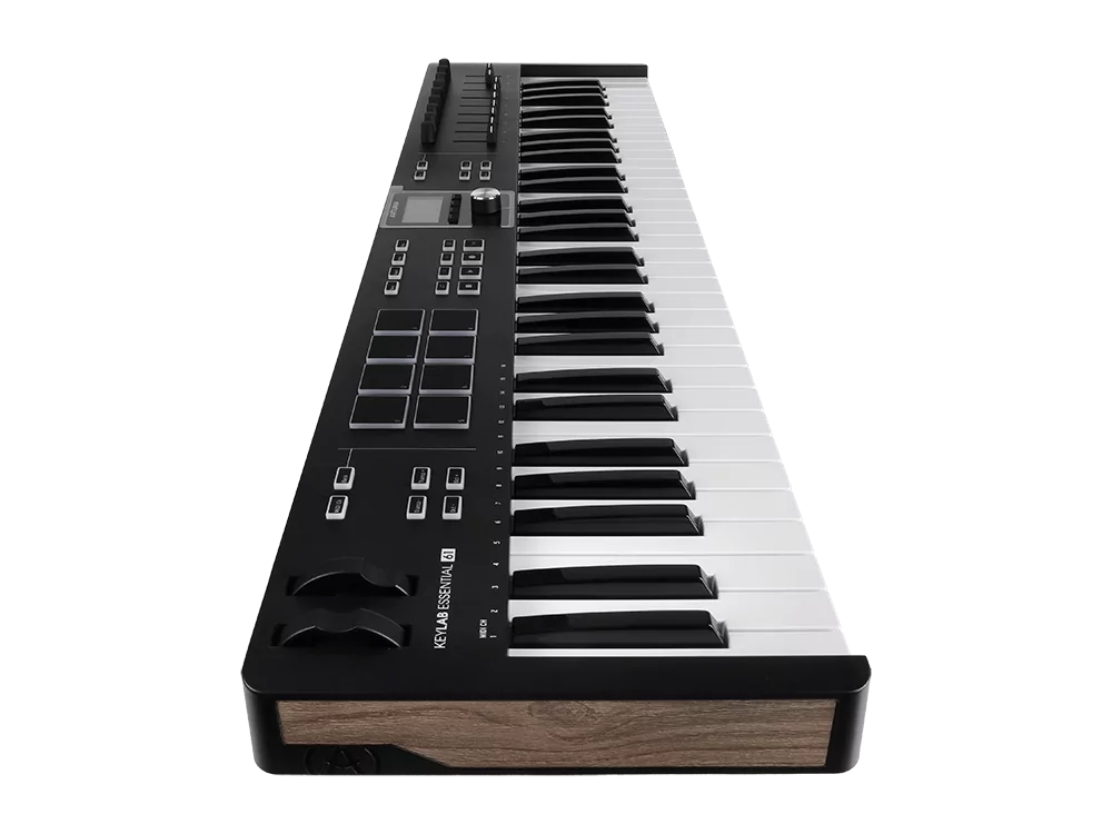 MIDI клавиатура Arturia KeyLab Essential 61 mk3 Black 11