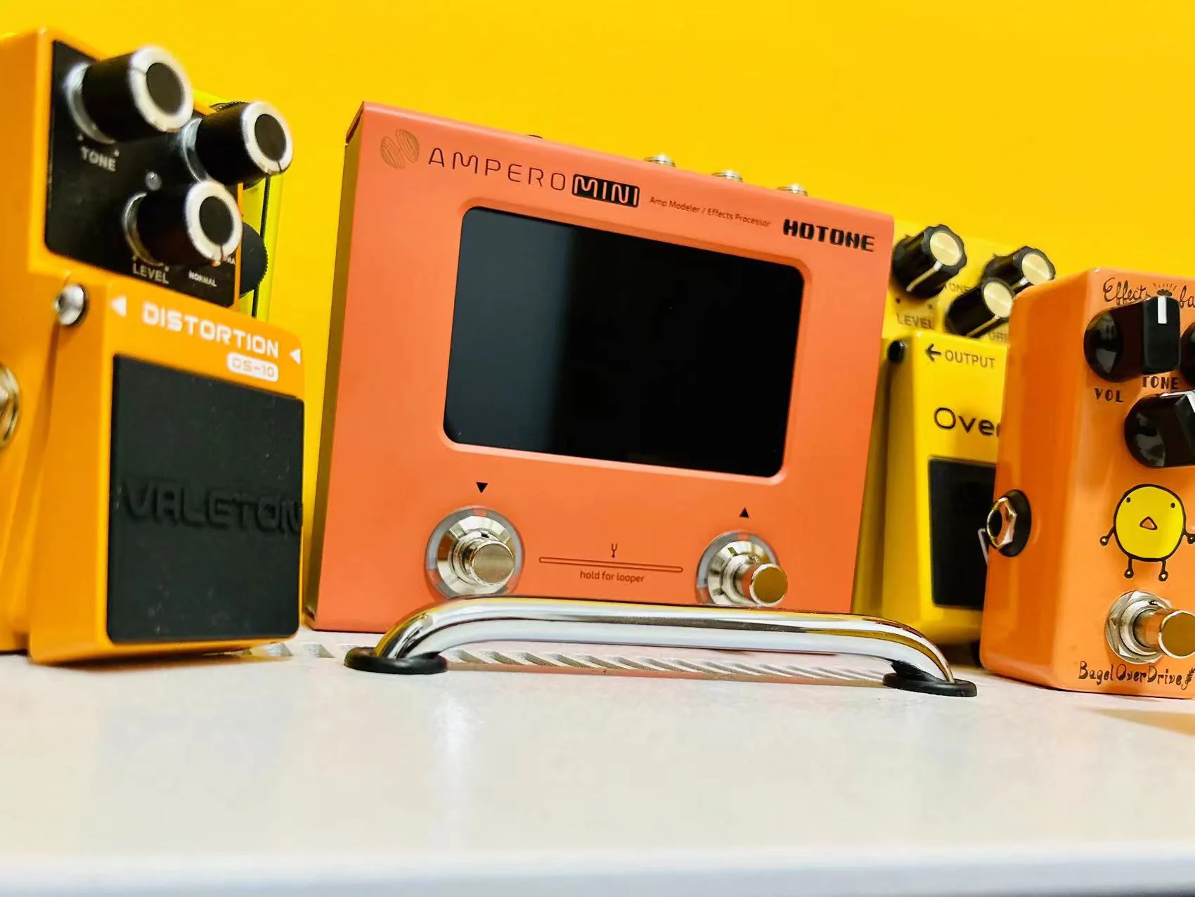 Процессор эффектов Hotone Ampero Mini (Orange) 3