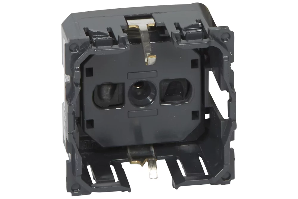 Розетка 2К+З Legrand Celiane