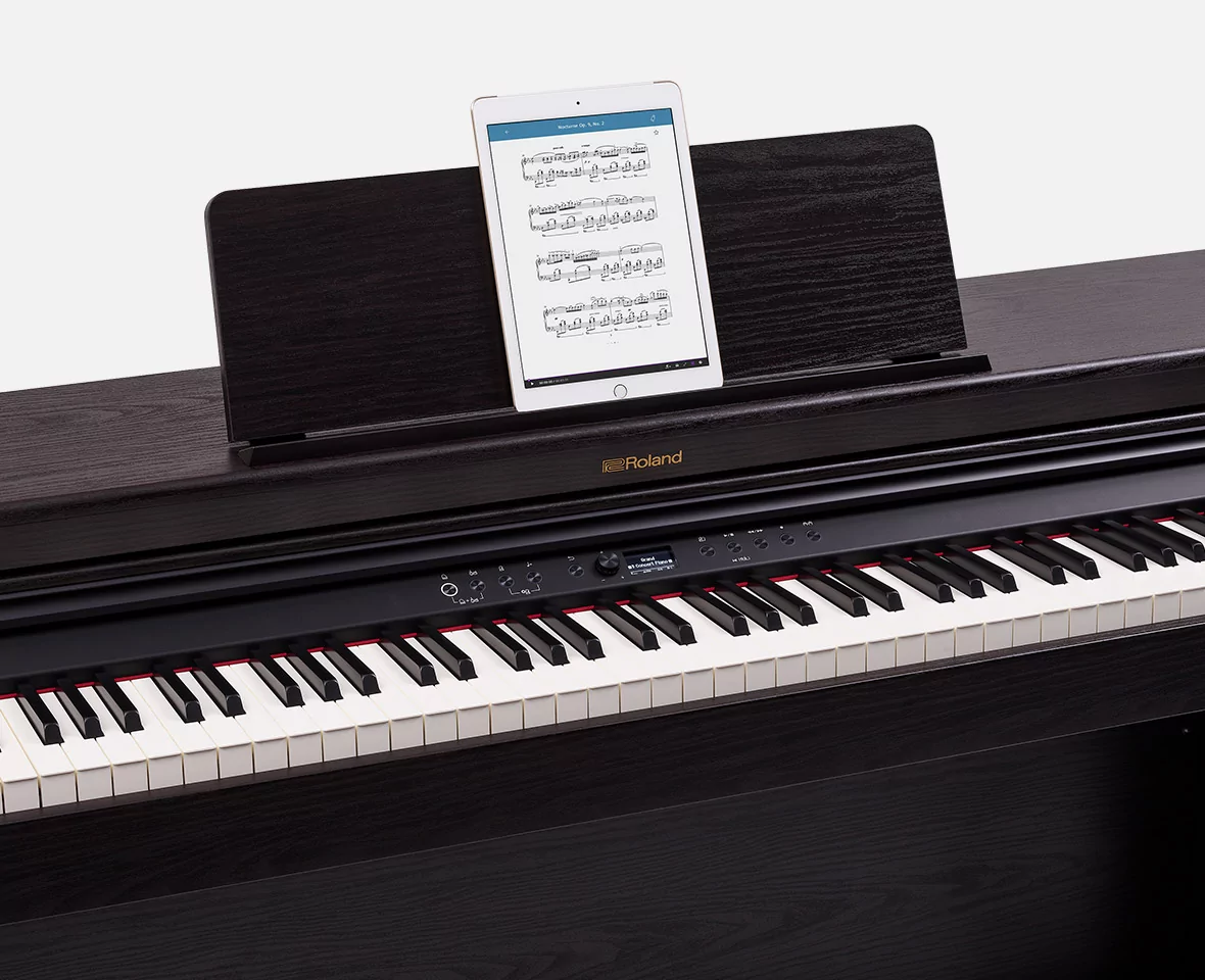 Цифровое пианино ROLAND RP701-DR 6