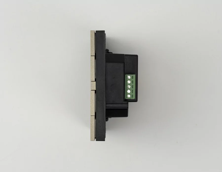 Панель настенная iRidi P3-BN-03 4