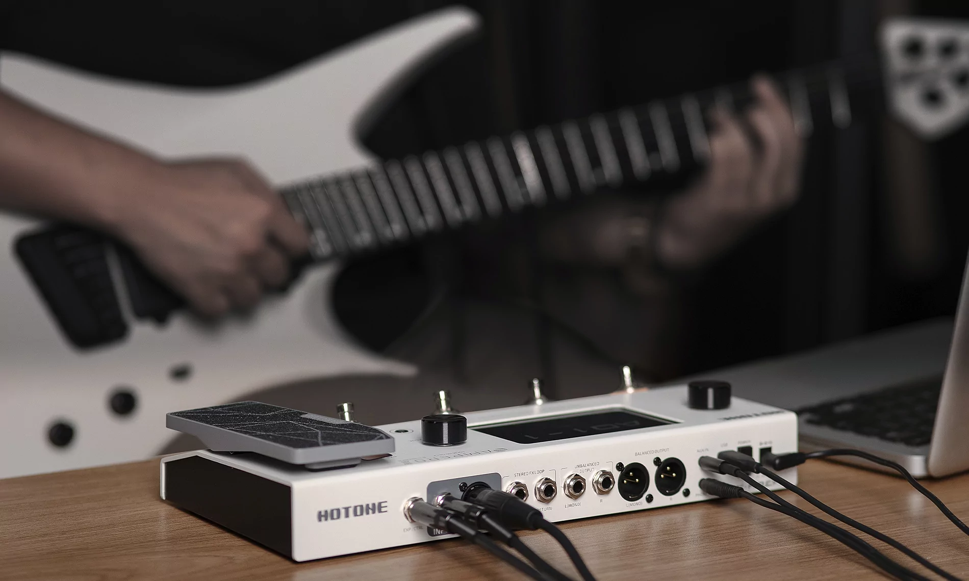 Процессор эффектов Hotone Ampero II 10