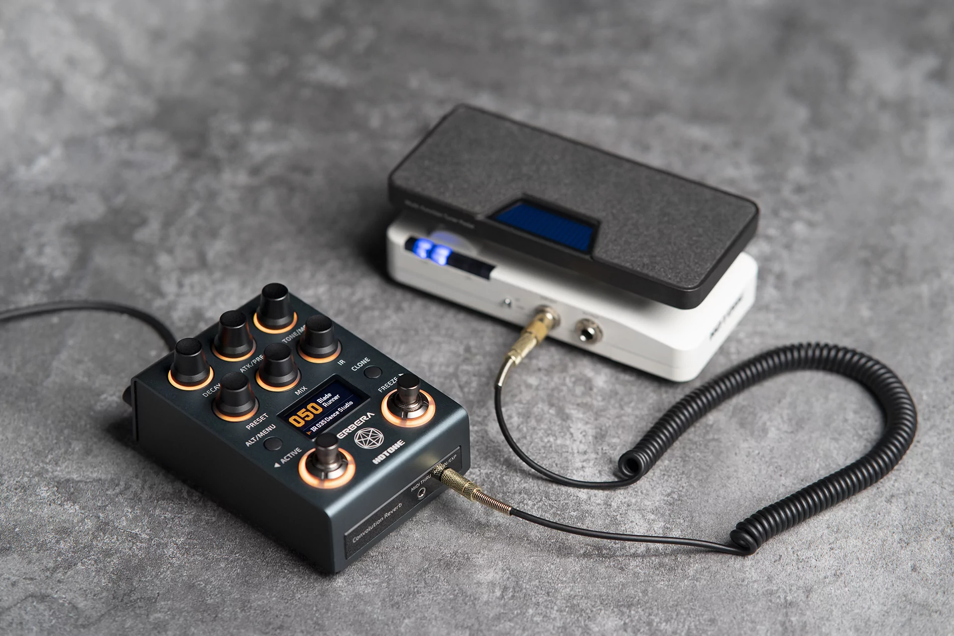 Педаль эффектов Hotone Verbera 8