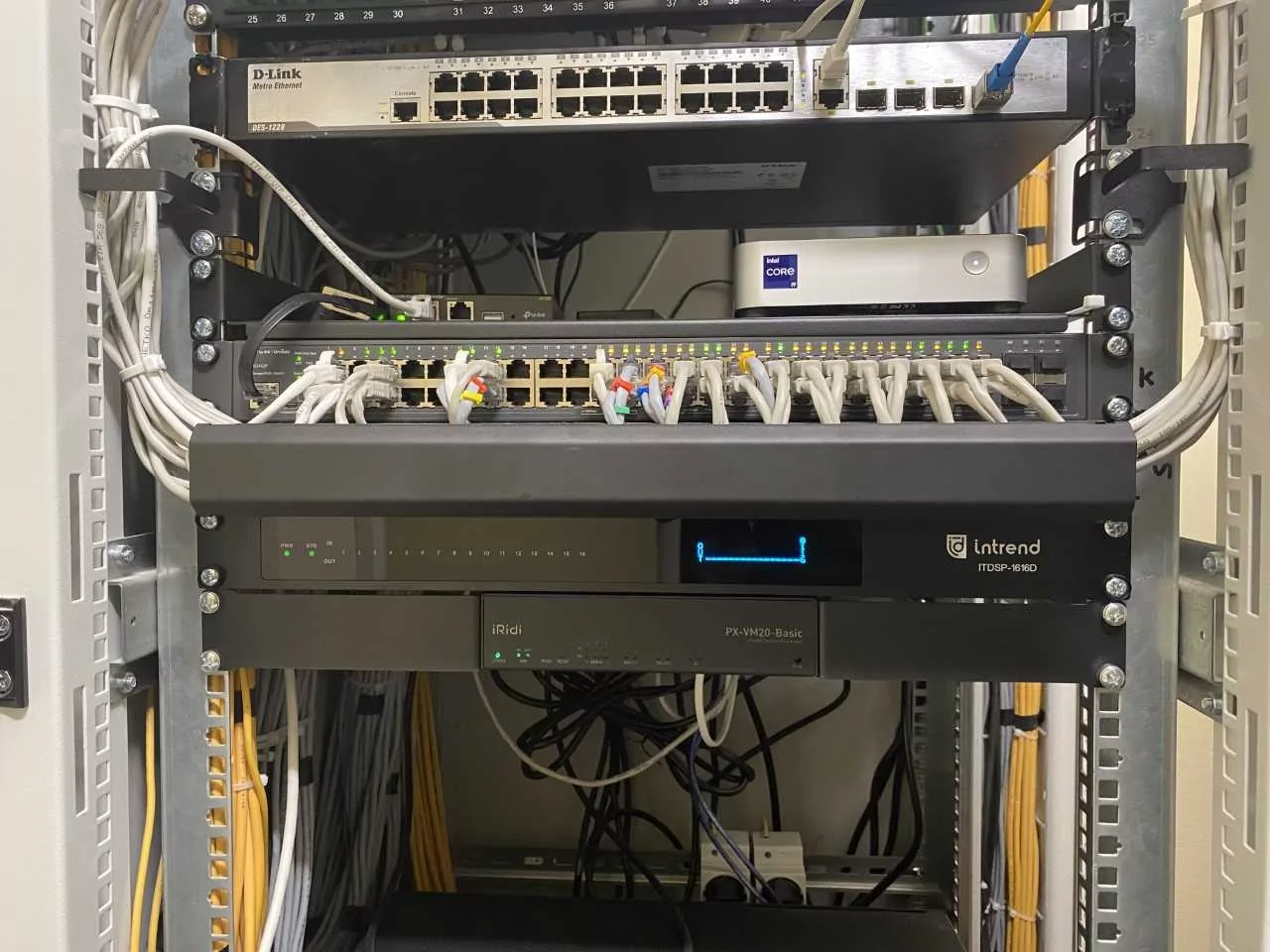 Готовая_Рэковая стойка.jpg