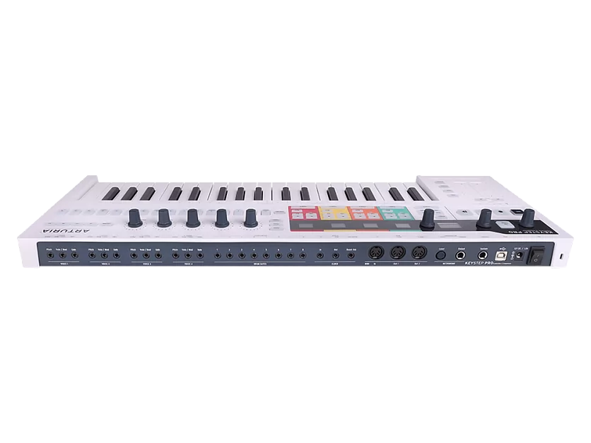 MIDI клавиатура Arturia KeyStep Pro 5