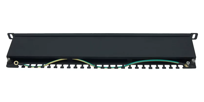 Патч-панель 19" Wize Pro W0.5U24CAT5E-SH 2