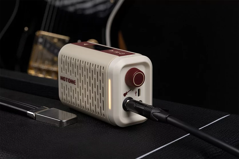 Моделирующий мини усилитель Hotone Pulze Mini 11