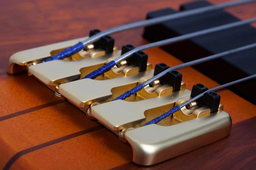 Бас-гитара безладовая SCHECTER STILETTO STUDIO-4 FL HSN 11