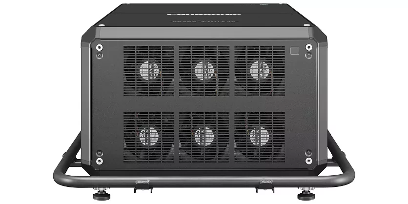 Лазерный проектор Panasonic PT-RQ50KEJ 3