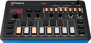 Компактный аккордовый синтезатор ROLAND J-6 2