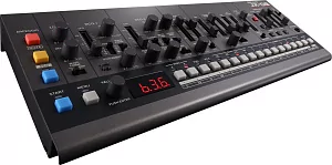 Компактный настольный синтезатор ROLAND JX-08 2