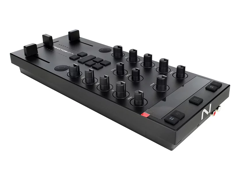 DJ контроллер Native Instruments Traktor Kontrol Z1 MK2 5