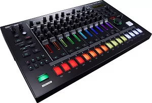 Профессиональная драм-машина ROLAND TR-8S