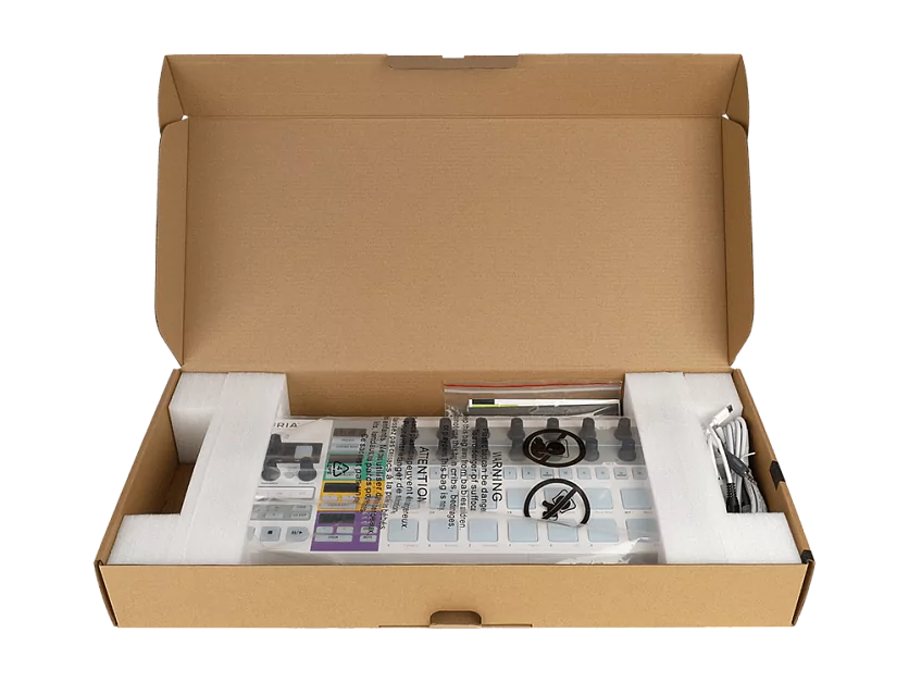 MIDI контроллер (Микшер-семплер (контроллер)) Arturia BeatStep Pro 17