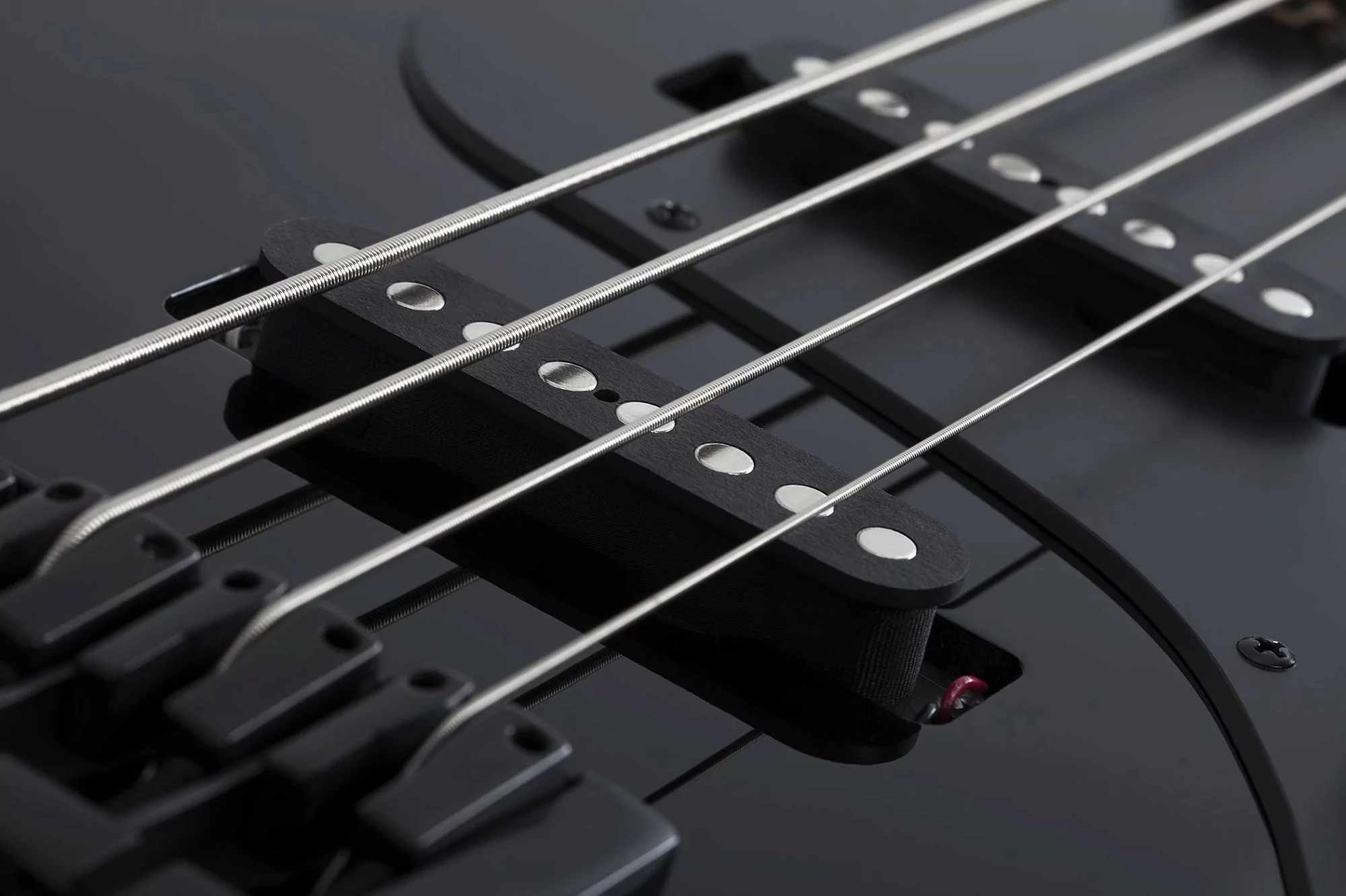 Бас-гитара SCHECTER J-4 ROSEWOOD FB G.BLK 7