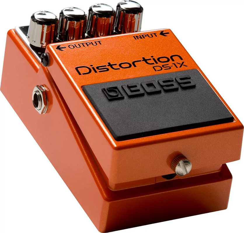 Педаль дисторшна BOSS DS-1X 2