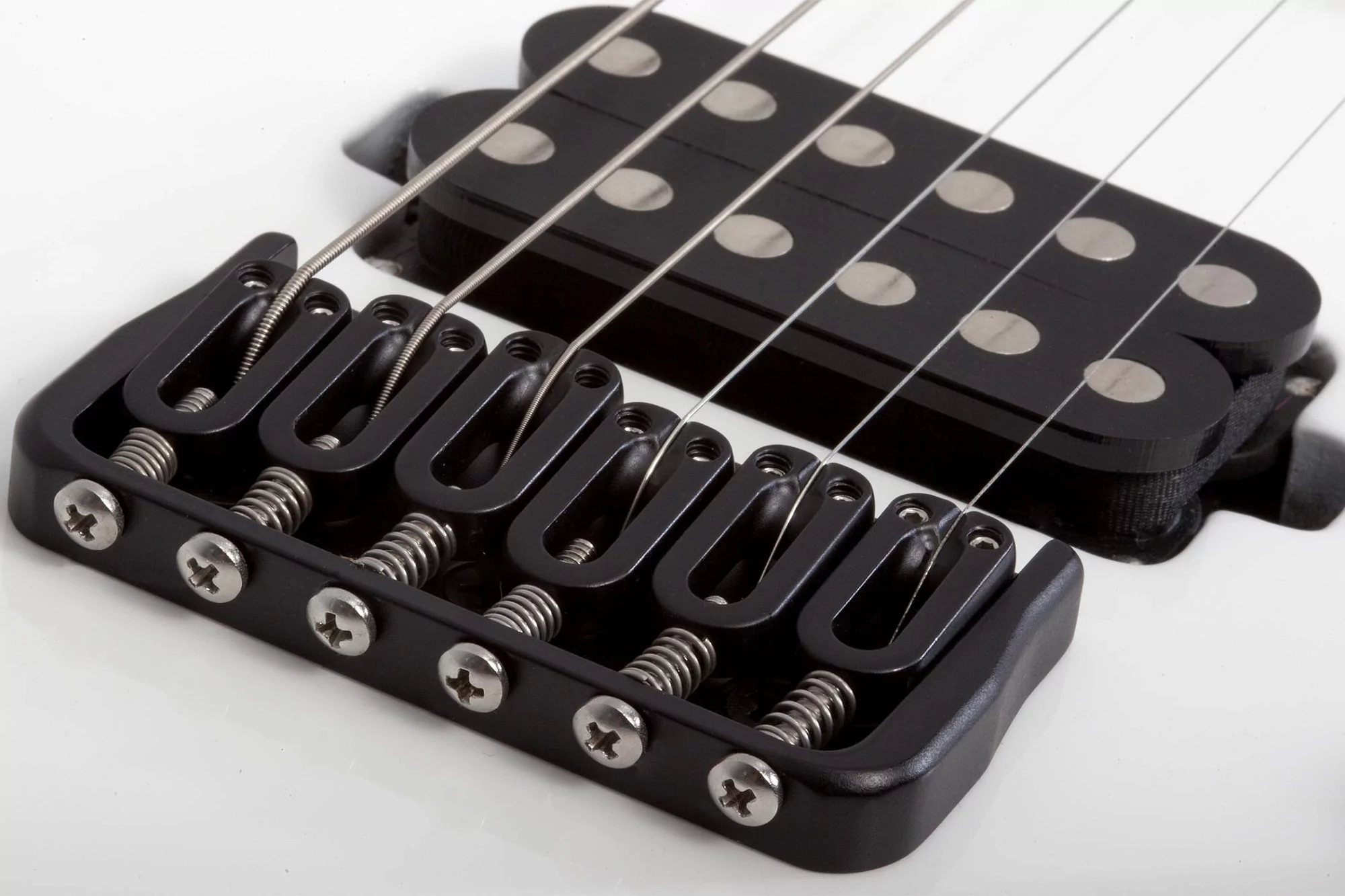 Электрогитара SCHECTER REAPER-6 CUSTOM G.WHT 8