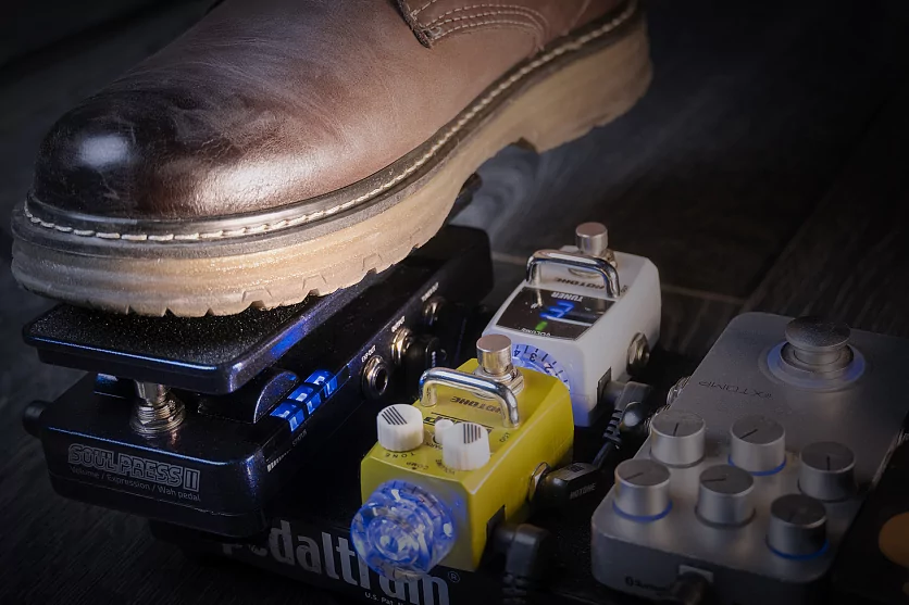 Многофункциональная педаль Hotone Soul Press II 12