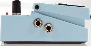 Стереофоническая педаль хоруса BOSS CE-5