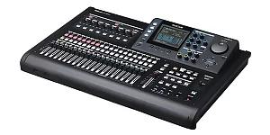 Рекордер портативный Tascam DP-24SD