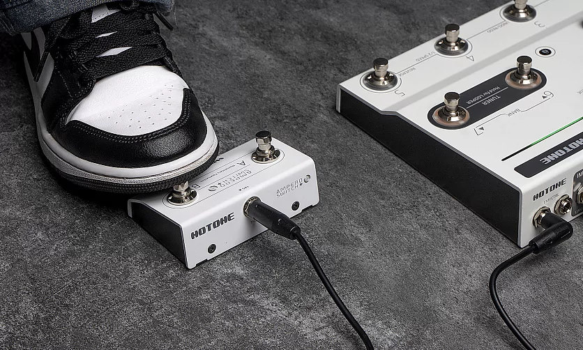 Двойной ножной переключатель Hotone Ampero Switch+ 9