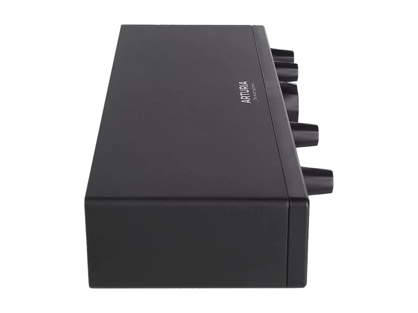 Аудиоинтерфейс USB Arturia MiniFuse 4 Black 12