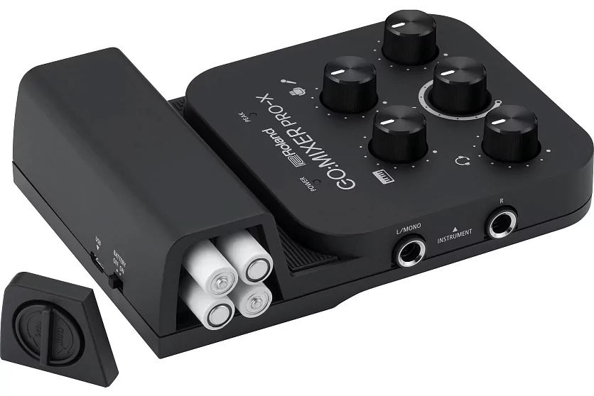 Портативный аудиомикшер/интерфейс ROLAND GO:MIXER PX 9