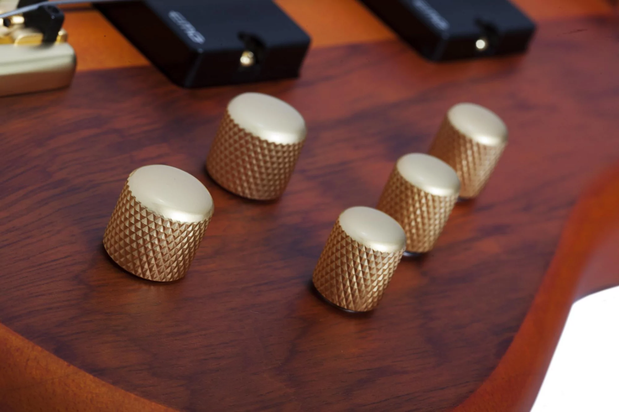 Бас-гитара безладовая SCHECTER STILETTO STUDIO-4 FL HSN 10