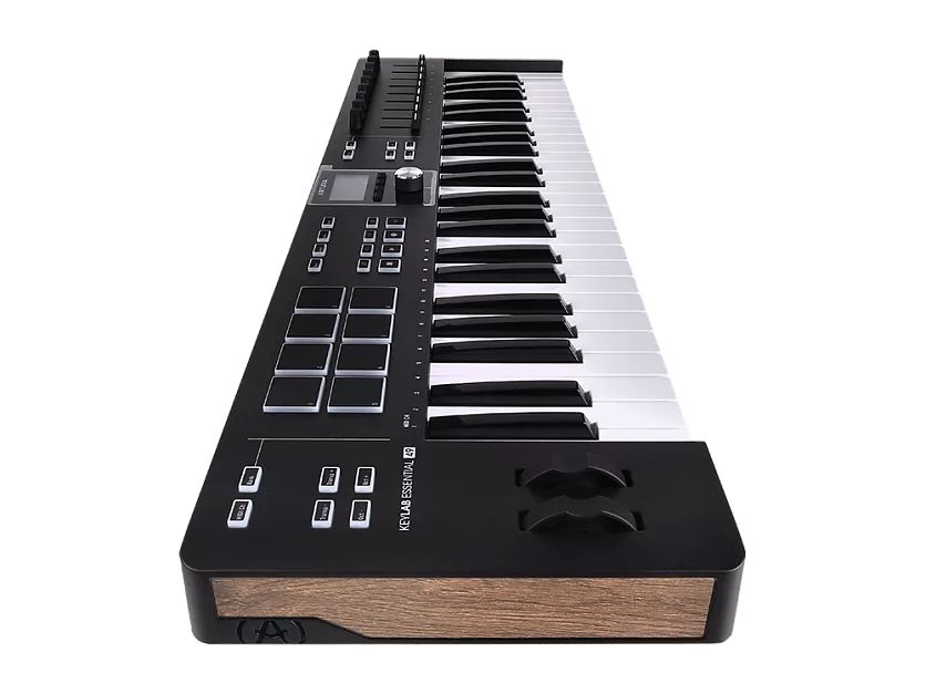MIDI клавиатура Arturia KeyLab Essential 49 mk3 Black 11