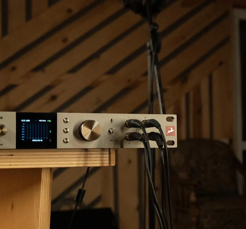 Аудиоинтерфейс Antelope Audio Discrete 8 Oryx 3