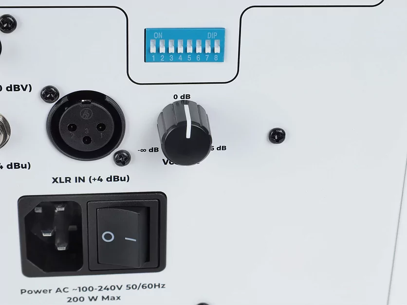 Акустическая система (студийный монитор) Kali Audio LP-6W V2 15