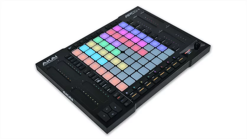 MIDI контроллер AKAI APC64 3