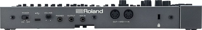 Компактный синтезатор ROLAND JD-08 5